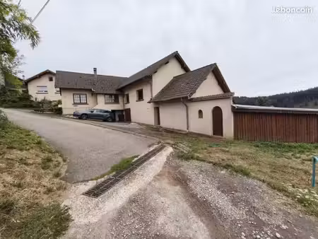 maison 6 pièces 130 m²