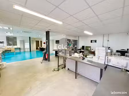 bureaux 133 m² champagne-au-mont-d'or