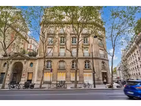 bureaux 225 m²