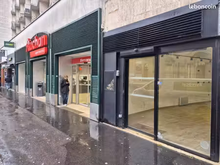 local commercial 41 m²