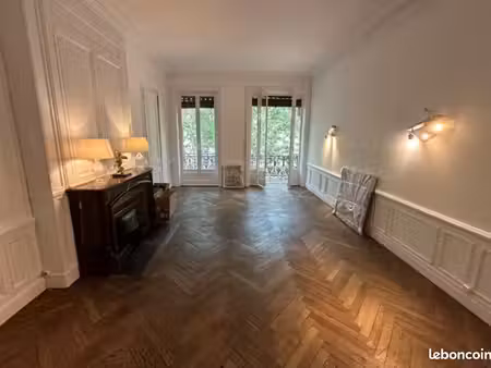 bureaux 340 m²
