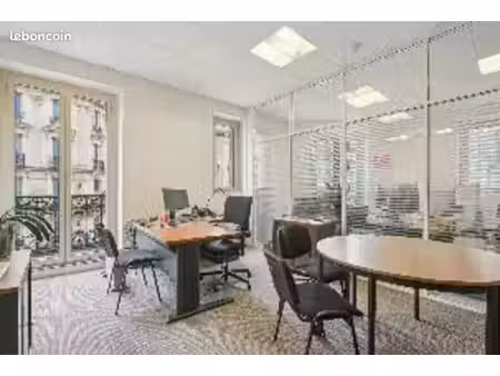 bureaux 93 m²