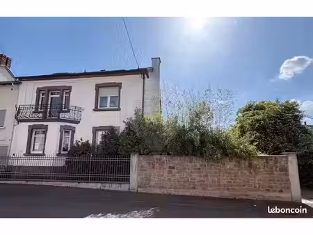 maison 16 pièces 171 m²