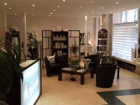 local commercial 150 m²