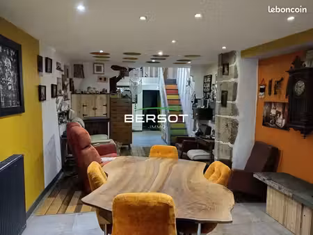 maison de ville 10 pièces 206 m²