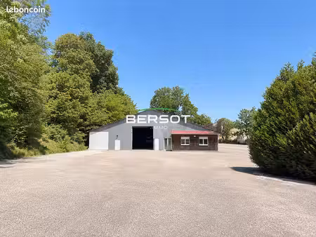 propriété 4 pièces 90 m²
