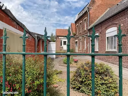 maison 3 pièces 94 m²