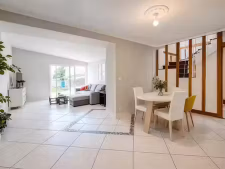 vente maison 5 pièces 133 m² à poitiers (86000)  435 000 €