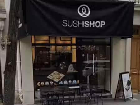local restauration rapide 67 m²