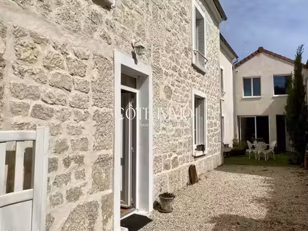 maison 5 pièces 122 m²