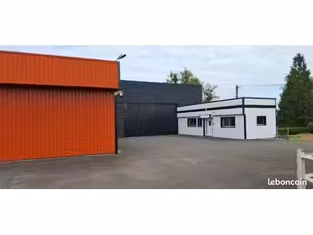 local / entrepôt