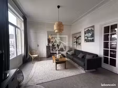 appartement 7 pièces 117 m²