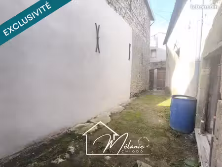 maison de village 3 pièces 94 m²