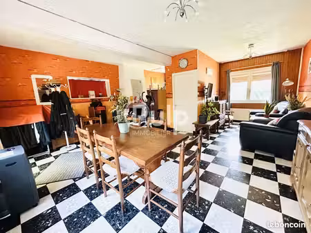maison 4 pièces 82 m²