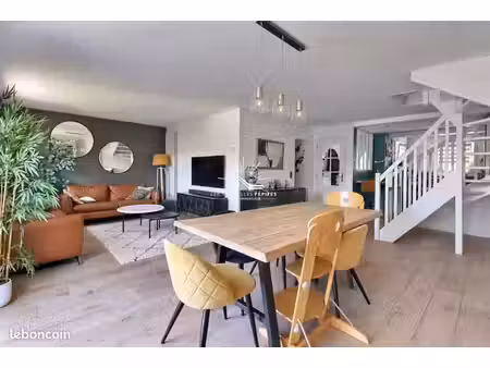 maison 5 pièces 109 m²