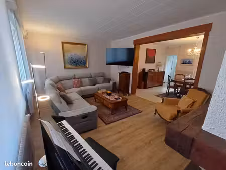 maison de ville 7 pièces 147 m²