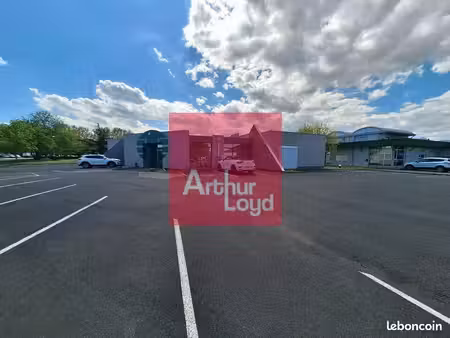 bureaux 448 m²