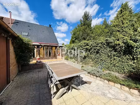 maison 5 pièces 90 m²