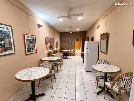 salon de thé 124 m²