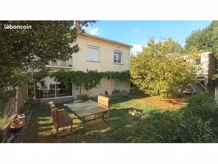 maison 5 pièces 110 m² rénovée – 3 faces – jardin 300 m² – garage – pv solaire
