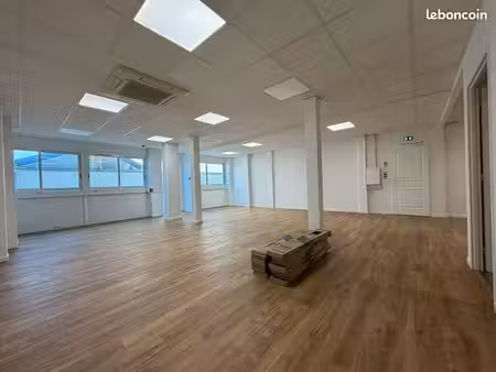 local commercial 95 m² biarritz
