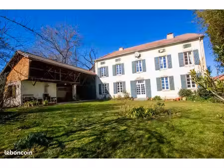 elégante maison de maître avec potentiel commercial