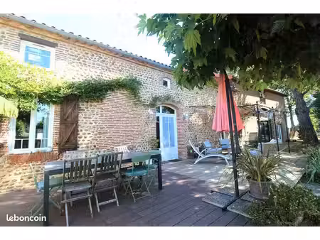 maison 6 pièces 295 m²