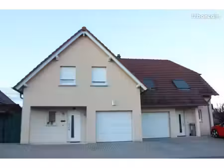 immeuble 196 m² mothern