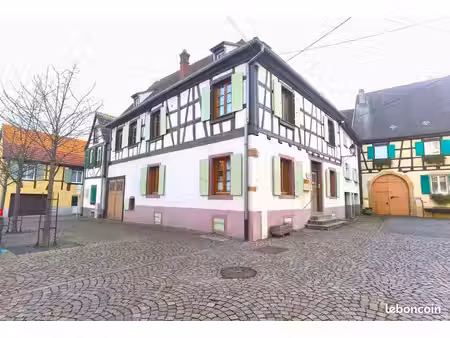 immeuble 7 pièces 144 m²