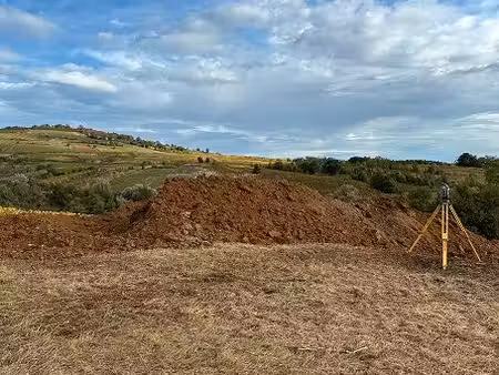 terrain d'exception à st vérand