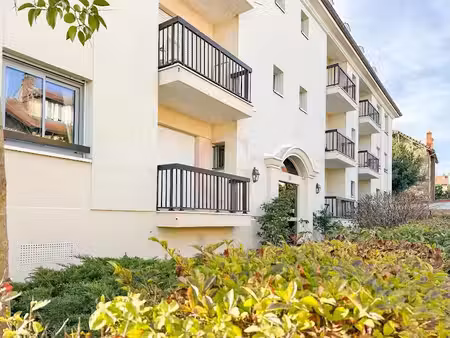 vente appartement 8 pièces 181 m² à bourg-la-reine (92340)  895 000 €