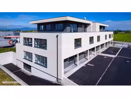 local 75 m² sausheim