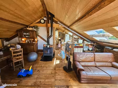 t5 style chalet - chauffage+électricité inclus - terrasse 50 m² + 2 balcons - 120 m² 2e ét