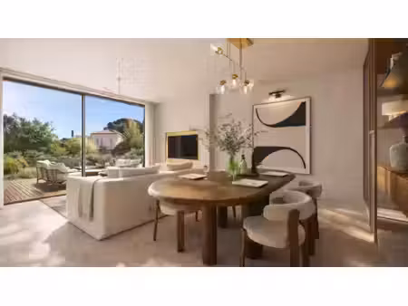 saint-tropez  appartement 3 pièces avec terrasses/jardin et piscine