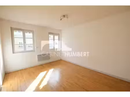 t1 29 rue bergson