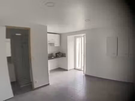 studio 17 m2 bessèges