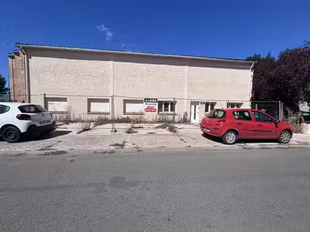 ureaux independants avec parking