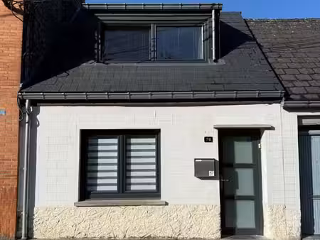 jolie maison 2 chambres avec jardin située au calme