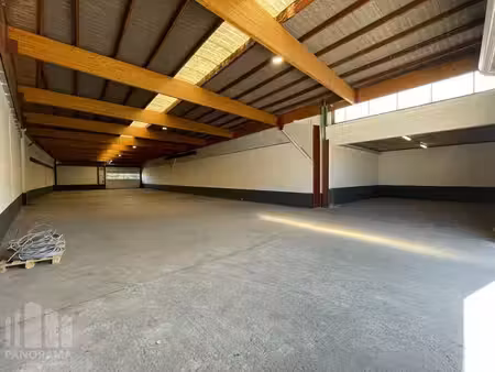 strategisch gelegen opslagruimte van 622 m² te huur
