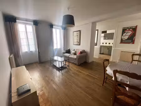 maison de ville à louer