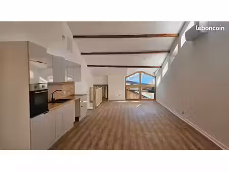duplex inversé t3 rénové centre bsm