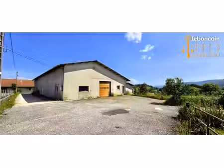 immeuble 850 m² clermont