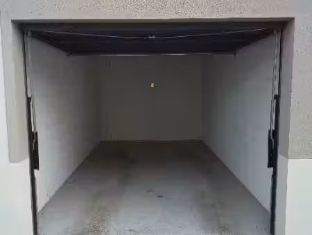 parking/box 20 m² martignas-sur-jalle
