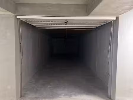 garage double / rue de genève / limite ornex ferney