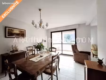 appartement 3 pièces 77 m²