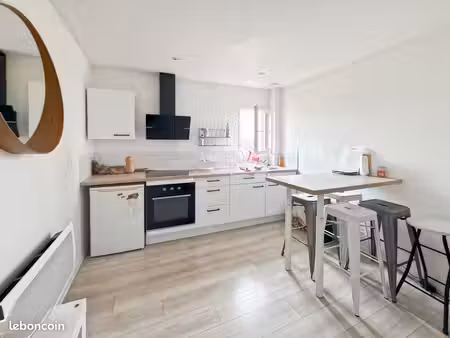 t2 meublé – 31m² – castres-gironde – à 5 min de la gare