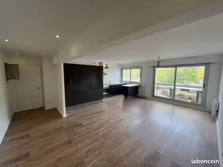 location appartement au cœur des batignolles