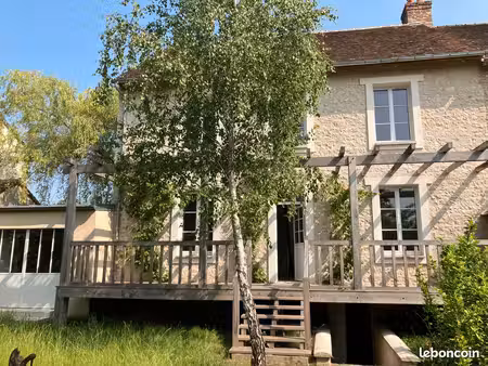 belle maison ancienne  en pierre de pays  rénovée