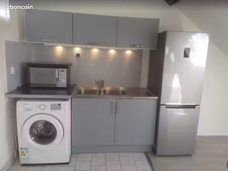 studio plein centre le perreux  très bien équipé 30m²