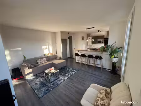 charmant t2 de 45 m² au coeur de crécy-la-chapelle